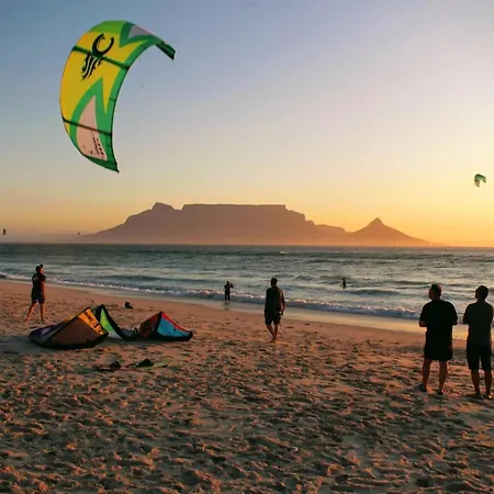 Beach Daze Bloubergstrand Exterior photo